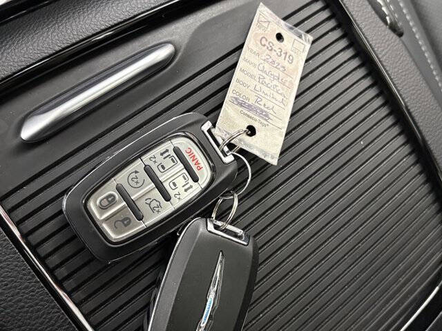 2025 Chrysler Pacifica Limited