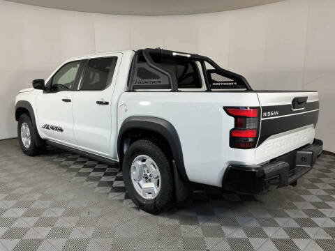 2024 Nissan Frontier SV