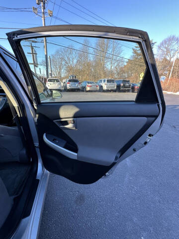 2012 Toyota Prius Two