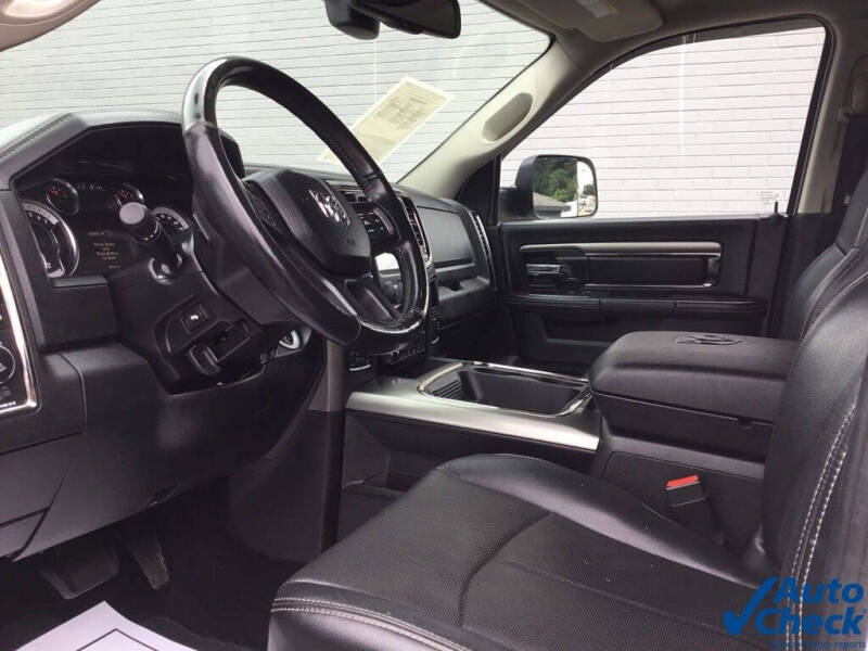 2018 RAM 1500 Night