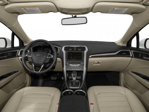 2016 Ford Fusion Hybrid SE