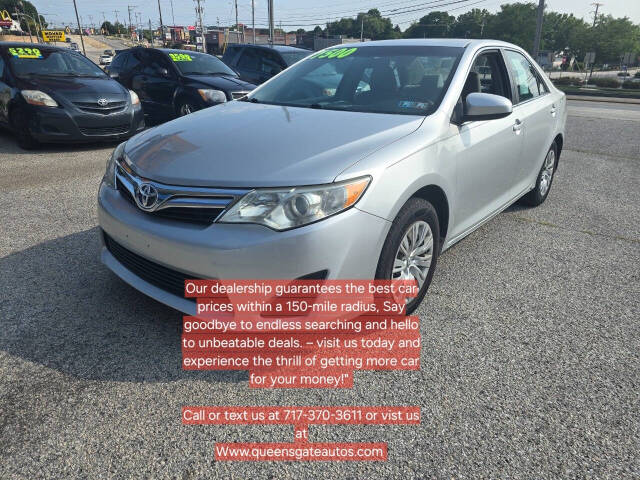 2012 Toyota Camry for sale at QUEENSGATE AUTO SALES in York, PA