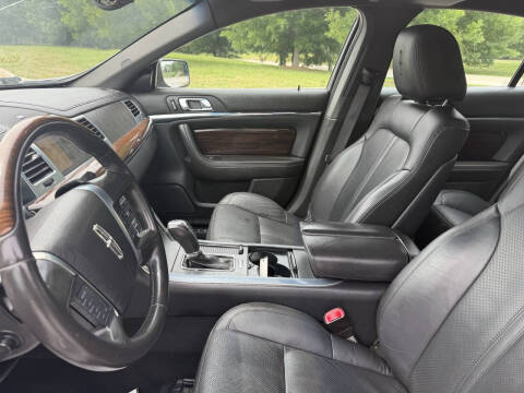 2012 Lincoln MKS