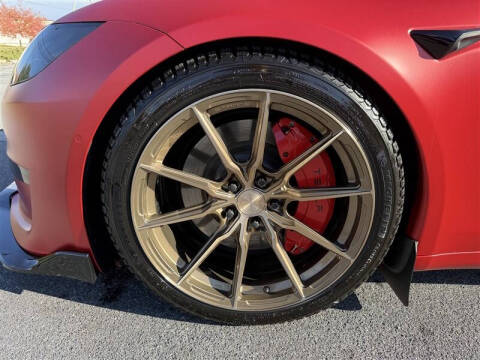 2021 Tesla Model S Plaid