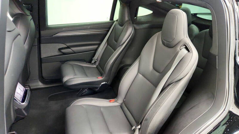 2023 Tesla Model X Plaid