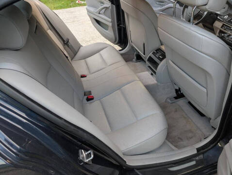 2011 BMW 5 Series 535i