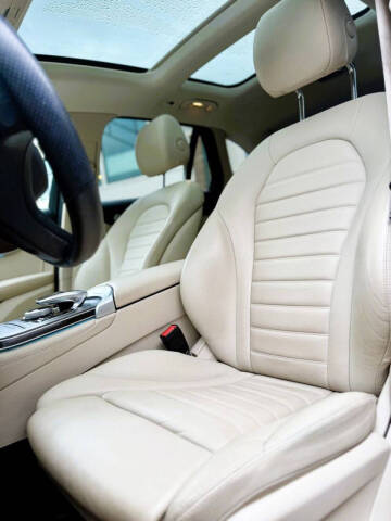 2019 Mercedes-Benz GLC GLC 300 4MATIC