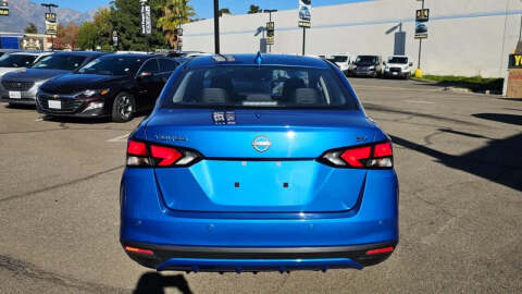 2023 Nissan Versa SV