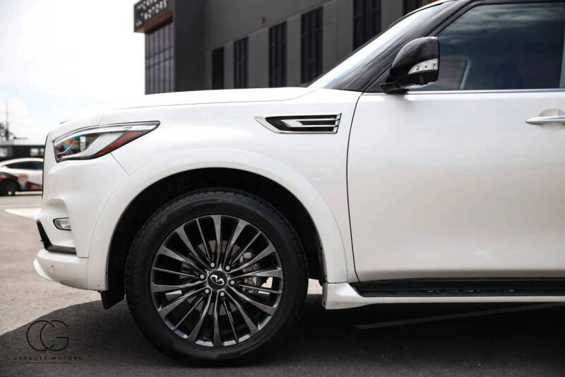 2021 Infiniti QX80 Premium Select
