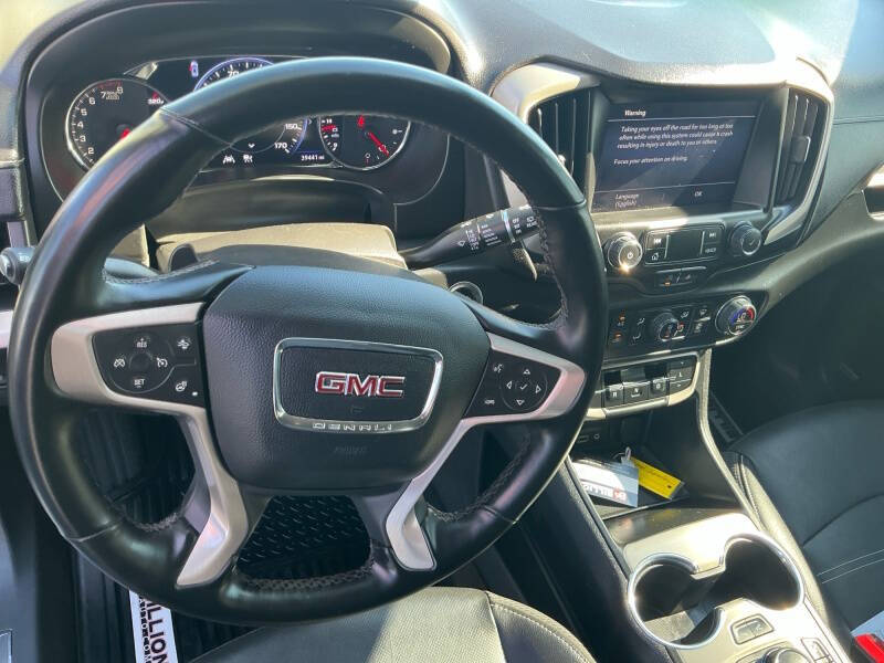 2023 GMC Terrain Denali