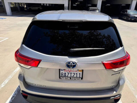 2018 Toyota Highlander Hybrid LE