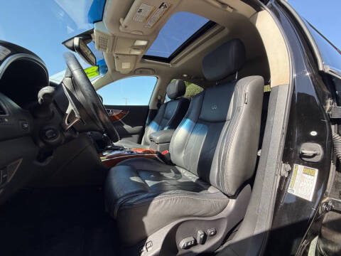 2009 Infiniti FX50
