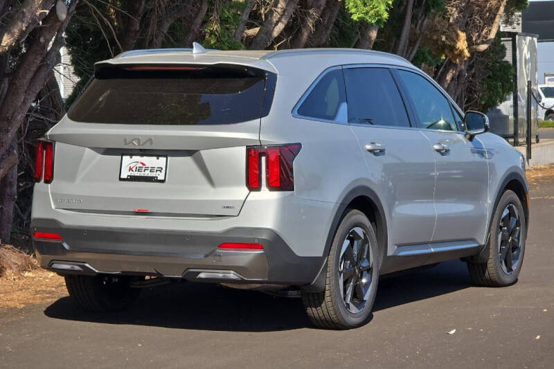 2025 Kia Sorento Hybrid EX