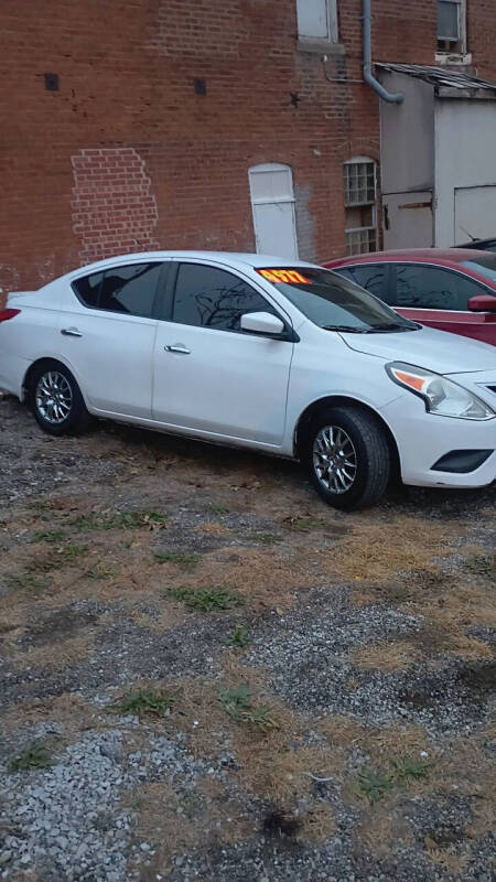2016 Nissan Versa 1.6 S