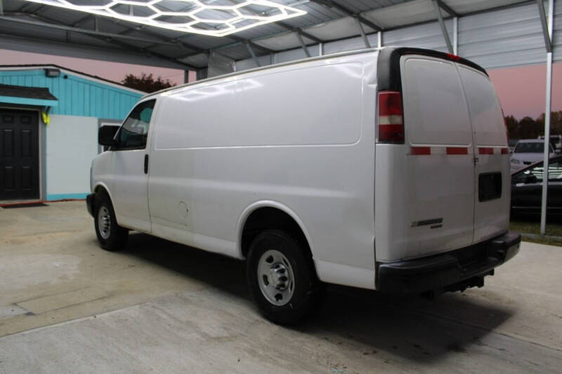 2016 Chevrolet Express 2500
