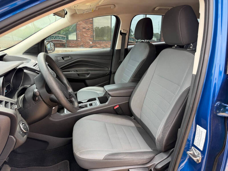 2017 Ford Escape S