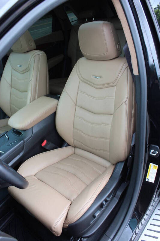 2017 Cadillac XT5 Platinum