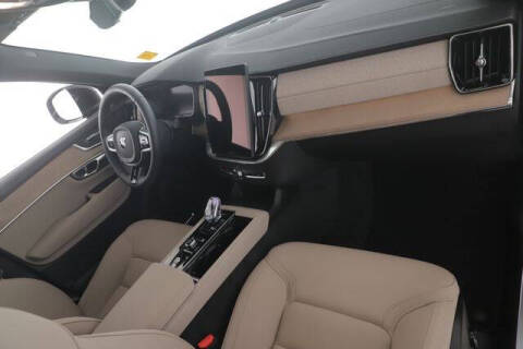 2026 Volvo XC90 B5 Core