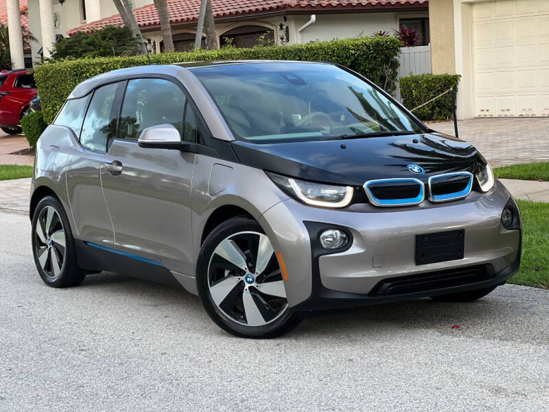 2014 BMW i3 Base's photo