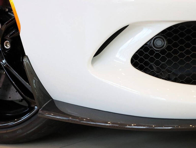 2025 Ferrari 296 GTS