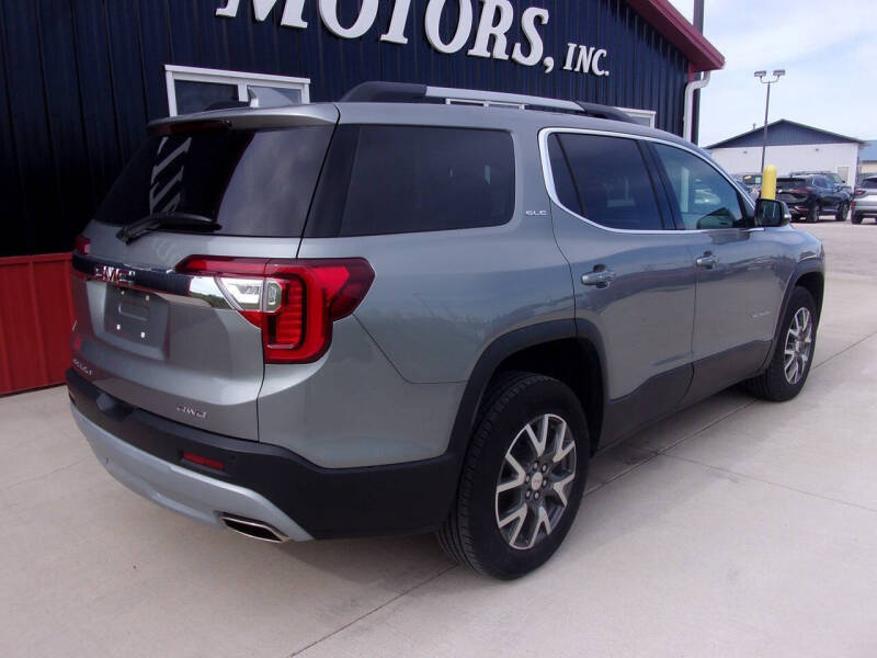 2023 GMC Acadia SLE