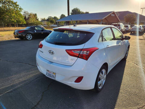 2017 Hyundai Elantra GT