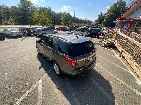 2018 Ford Explorer XLT