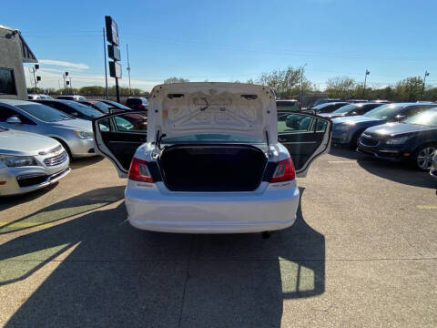 2011 Mitsubishi Galant FE