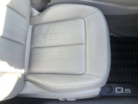 2019 Audi Q5 quattro Premium 45 TFSI