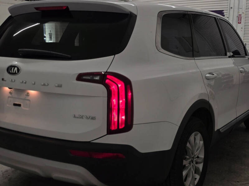2021 Kia Telluride LX