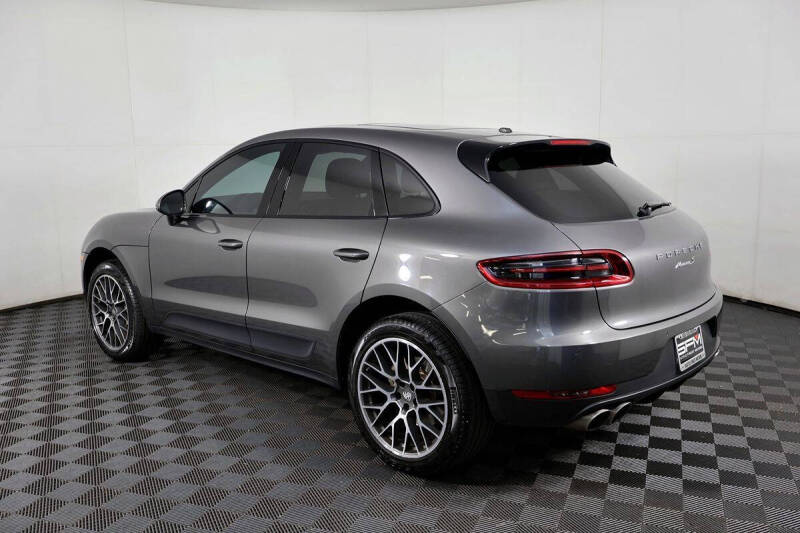 2016 Porsche Macan S