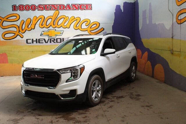 Used 2022 GMC Terrain SLE with VIN 3GKALTEV1NL113908 for sale in Grand Ledge, MI