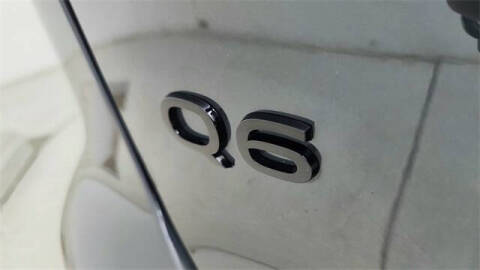 2025 Audi Q6 e-tron quattro Premium Plus