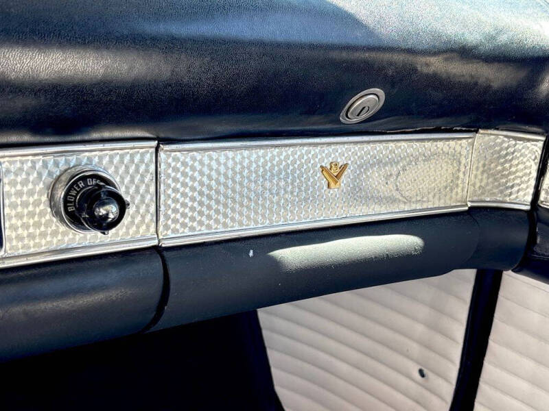1955 Ford Thunderbird