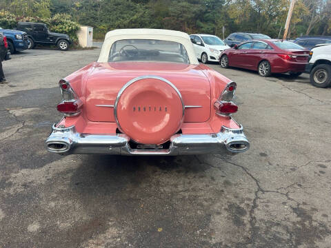 1957 Pontiac Star Chief