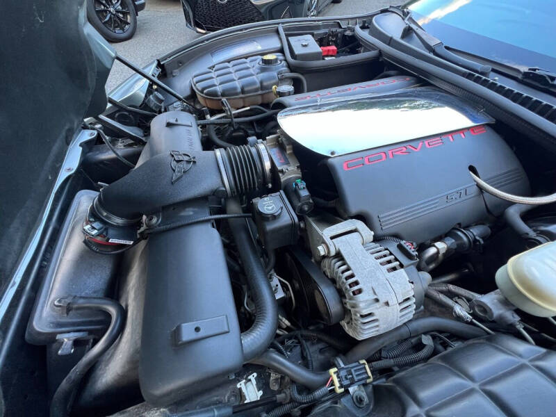 2004 Chevrolet Corvette
