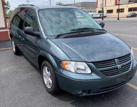 2007 Dodge Grand Caravan for sale at Select Auto Brokers in Webster NY