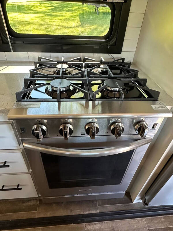 2021 Jayco North Point Fifth Wheel