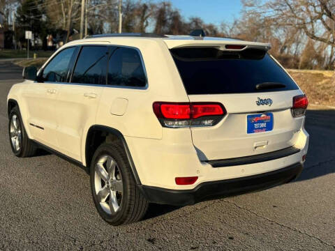 2020 Jeep Grand Cherokee Laredo