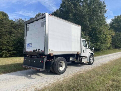 2014 Freightliner M2 106