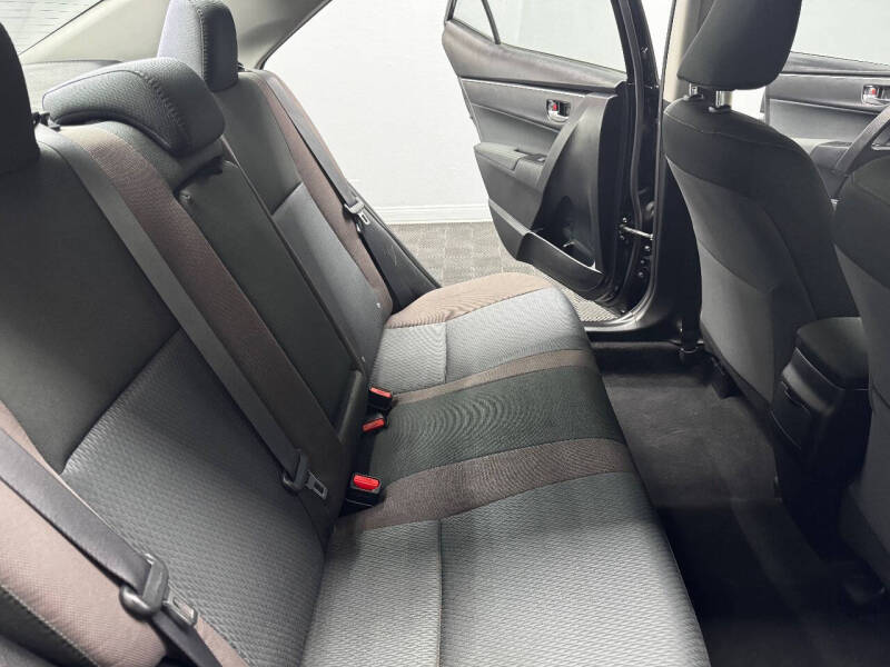 2017 Toyota Corolla LE