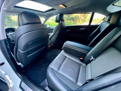 2012 BMW 7 Series 750Li