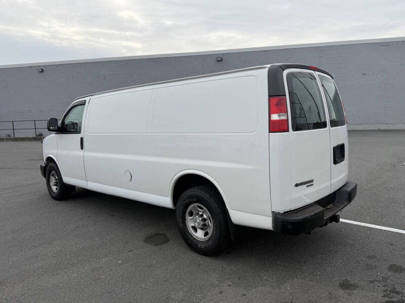 2015 Chevrolet Express 2500