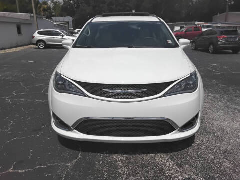 2018 Chrysler Pacifica Touring L