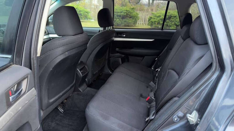 2011 Subaru Outback 2.5i Premium