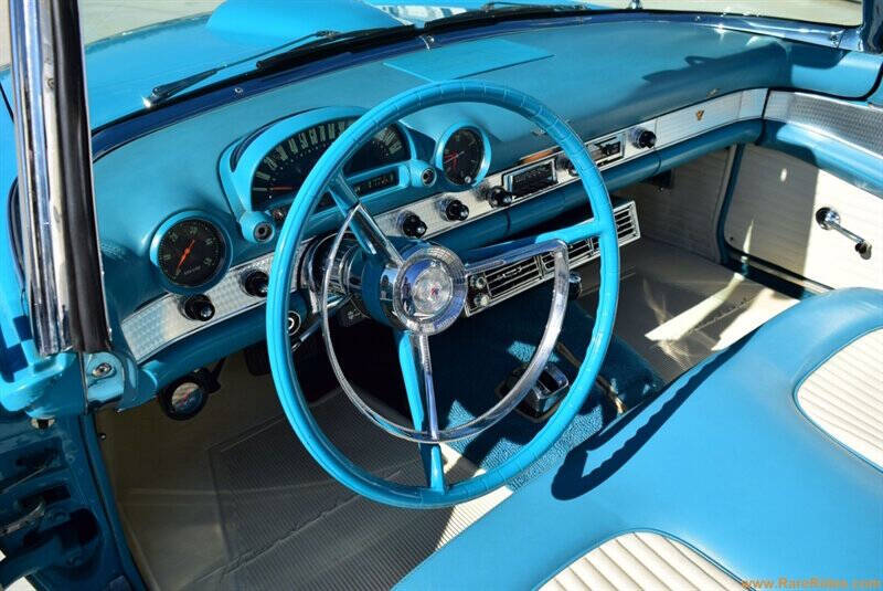 1956 Ford Thunderbird