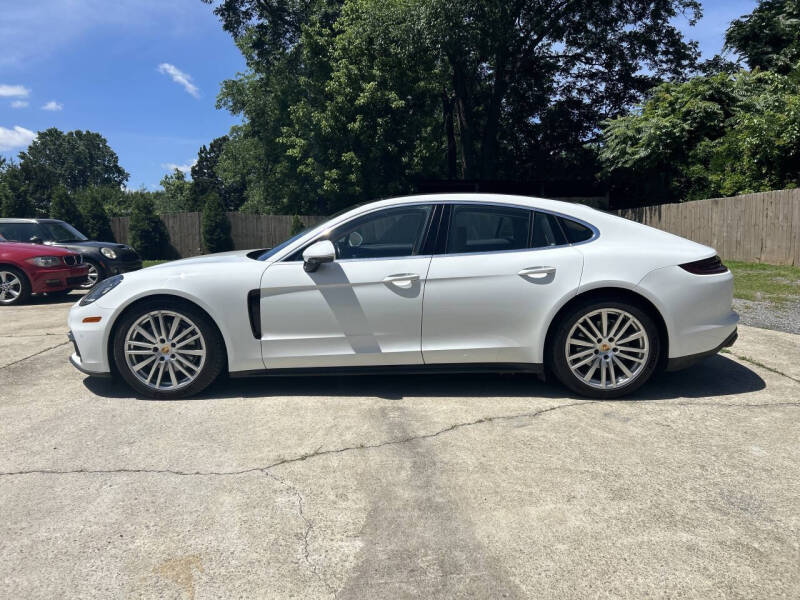 2018 Porsche Panamera