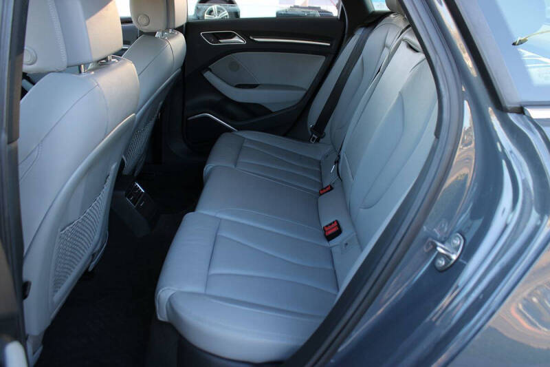 2017 Audi A3 Sportback e-tron 1.4T Premium Plus