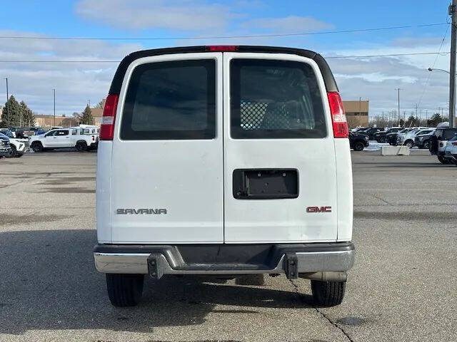 2023 GMC Savana 2500