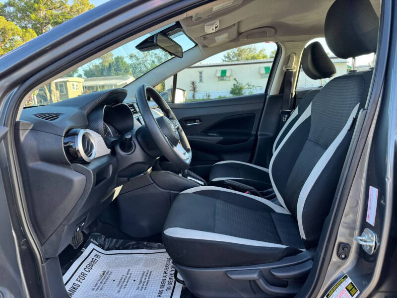 2021 Nissan Versa SV